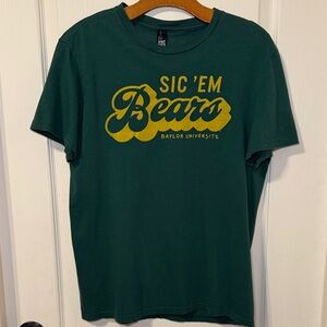 Baylor University Sic’Em Bears Graphic Tshirt Unisex NWOT Size Medium